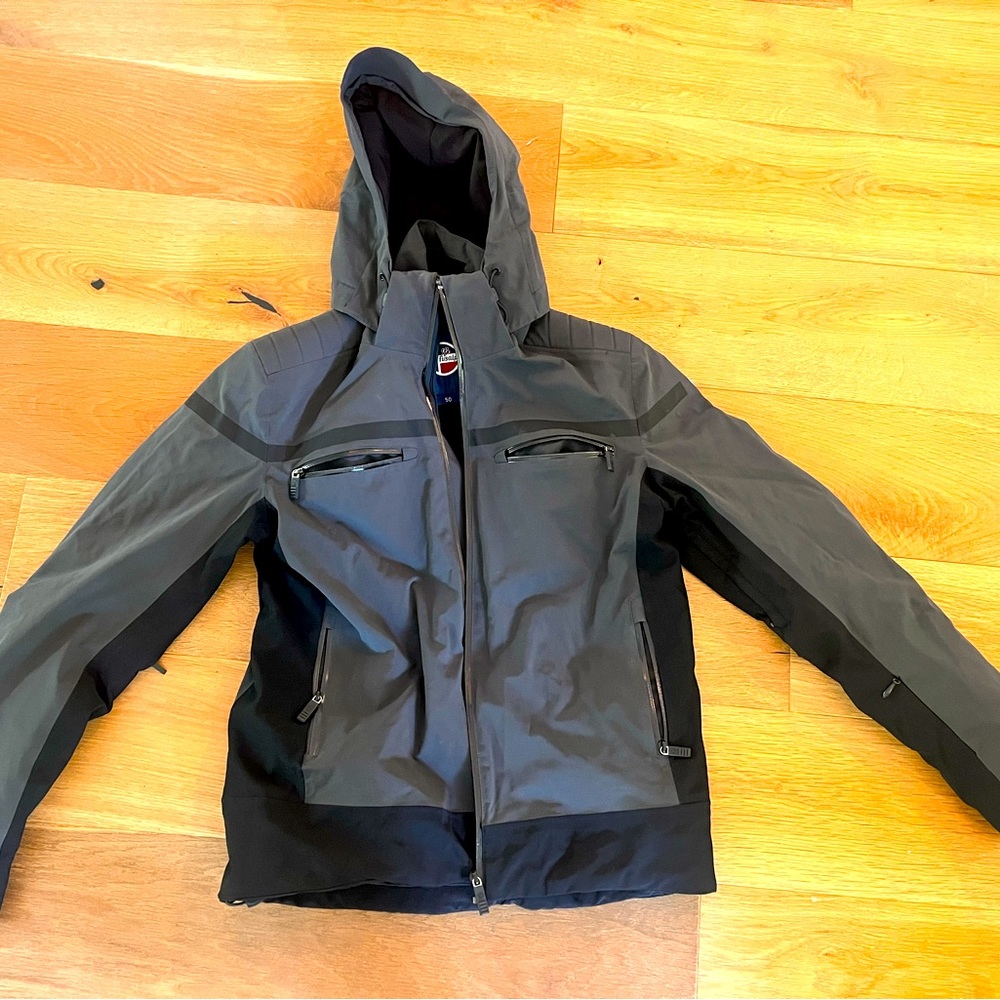 Men’s Fusalp snowboard jacket size 50 medium black and gray